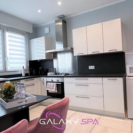 Galaxy Spa - Suite Venus Jacuzzi Et Sauna Privatif Champigneulles Eksteriør bilde