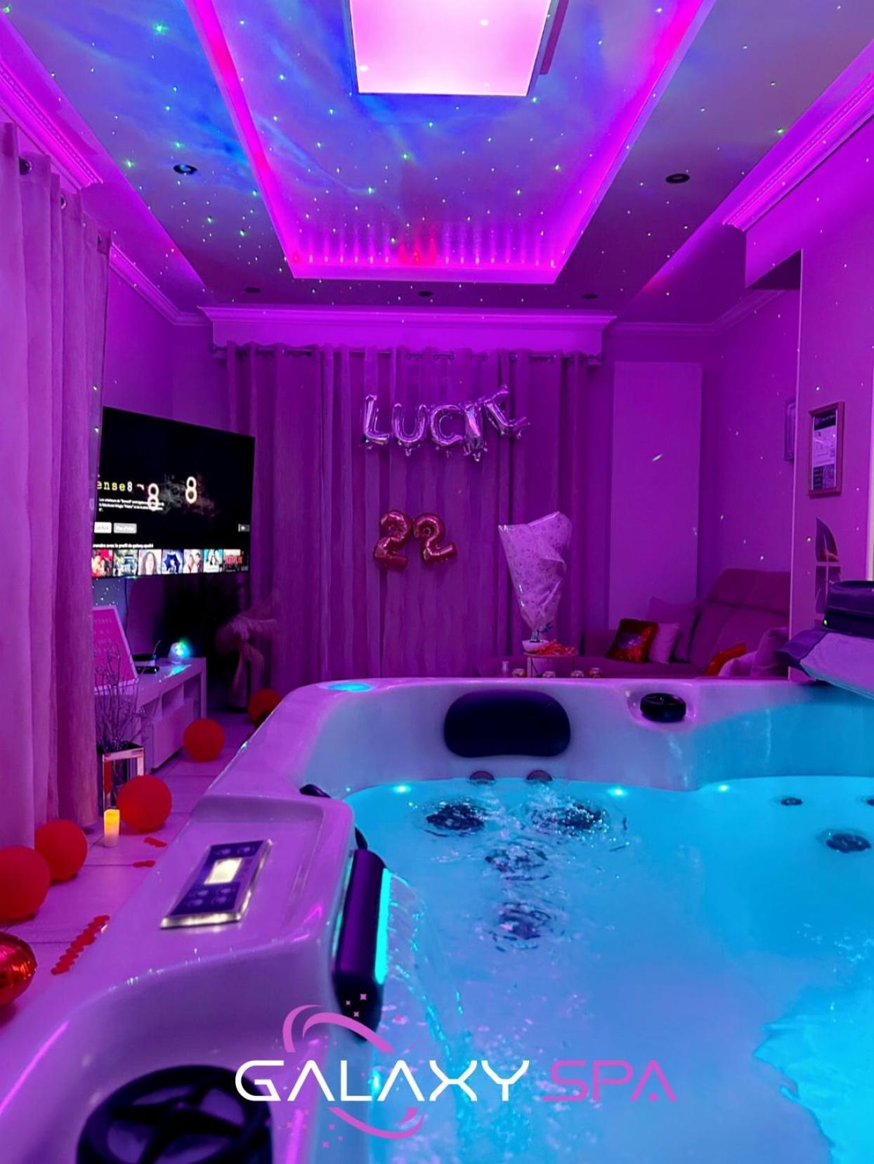 Galaxy Spa - Suite Venus Jacuzzi Et Sauna Privatif Champigneulles Eksteriør bilde