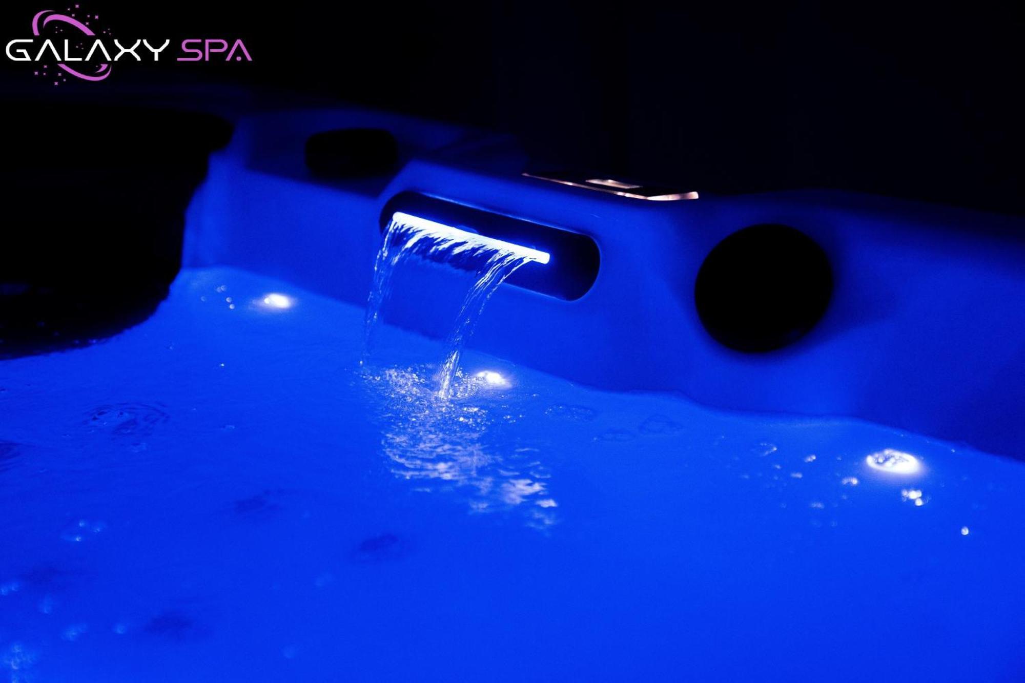 Galaxy Spa - Suite Venus Jacuzzi Et Sauna Privatif Champigneulles Eksteriør bilde