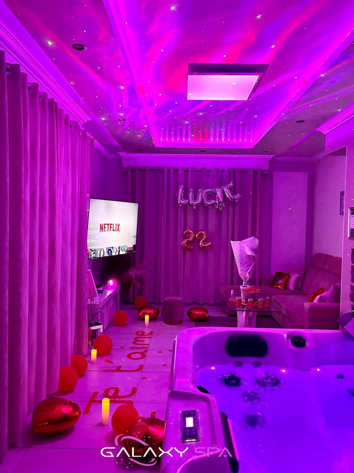 Galaxy Spa - Suite Venus Jacuzzi Et Sauna Privatif Champigneulles Eksteriør bilde