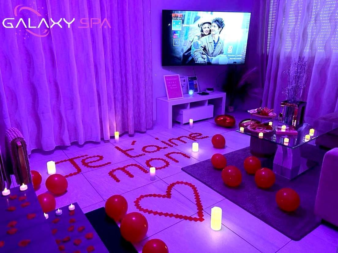 Galaxy Spa - Suite Venus Jacuzzi Et Sauna Privatif Champigneulles Eksteriør bilde