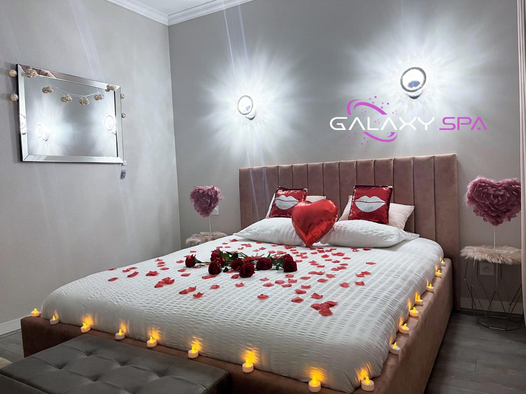 Galaxy Spa - Suite Venus Jacuzzi Et Sauna Privatif Champigneulles Eksteriør bilde